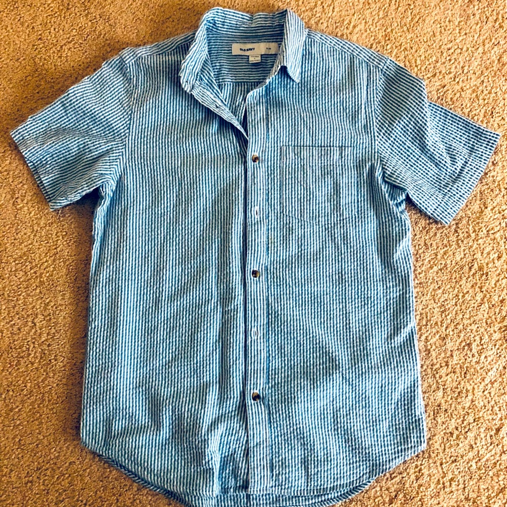 Men’s OLD NAVY seersucker sh. sleeve button down
